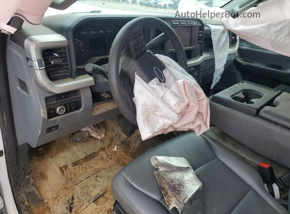 1FT7W2BA4REF92145 2024 FORD F250 White Dashboard view