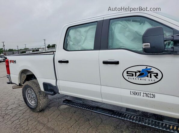 1FT7W2BA4REF92145 2024 FORD F250 White Rear seats view
