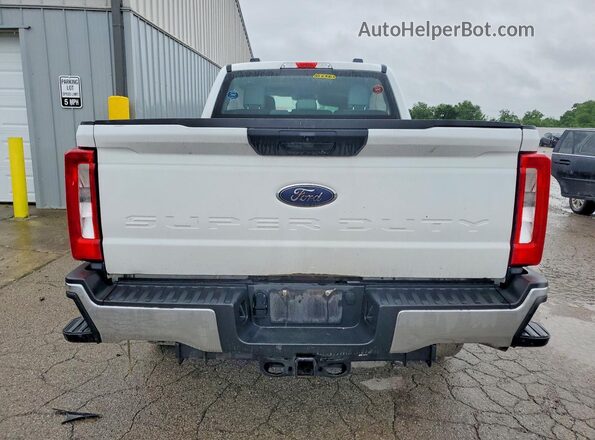 1FT7W2BA4REF92145 2024 FORD F250 White Rear view