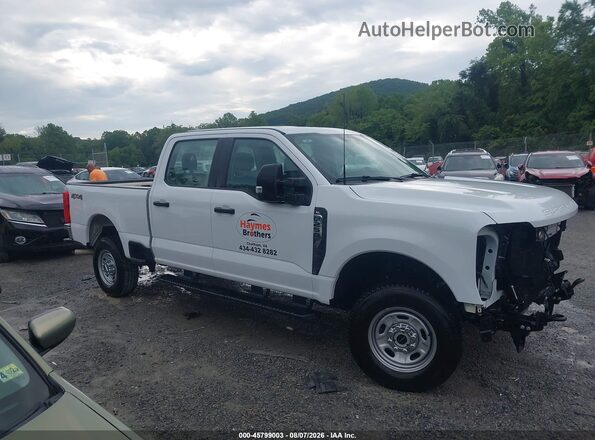 1FT7W2BA5TEE04823 2026 FORD SUPER DUTY F-250 White სალონის 360-გრადუსიანი ხედი