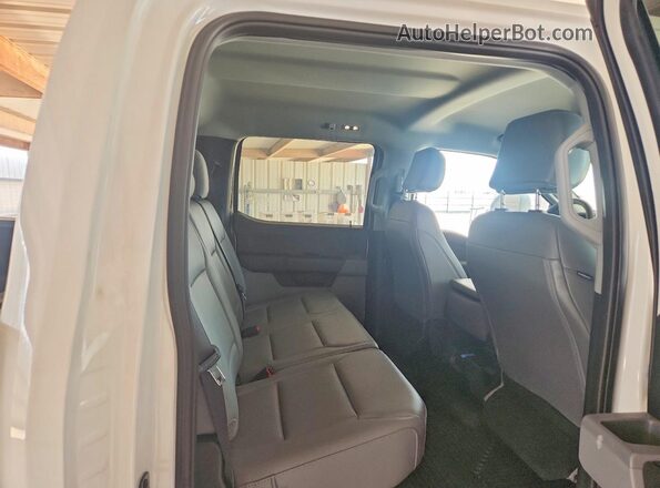1FT7W2BA7SED85268 2025 FORD F250 White უკანა სავარძლების ხედი