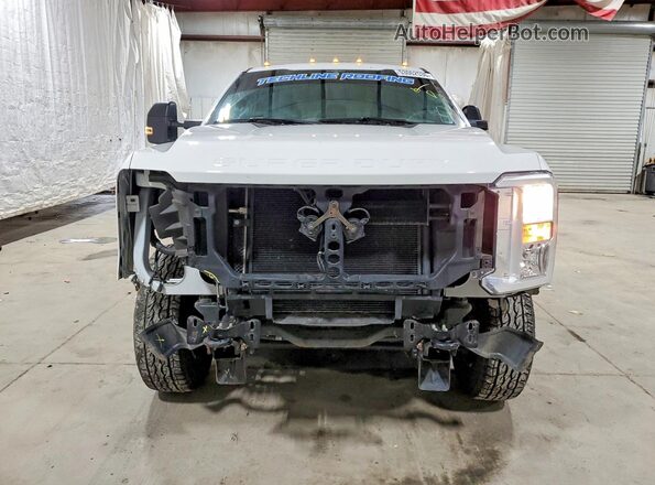 1FT7W2BA9PEE21761 2023 FORD F250 Белый Вид спереди