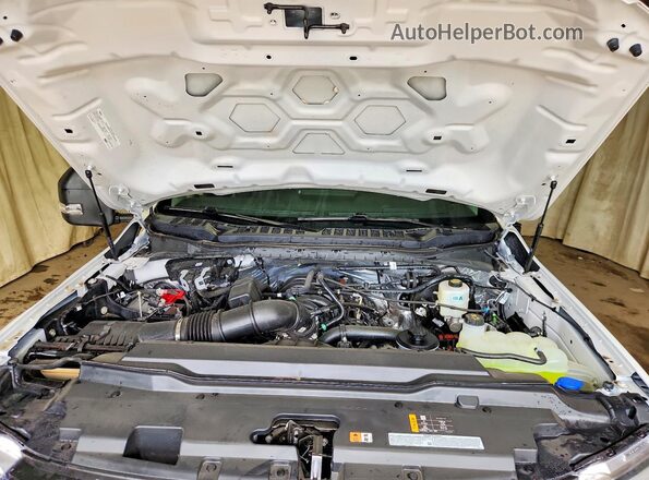 1FT7W2BA9TED50104 2026 FORD F250 White Вид задньої частини салону