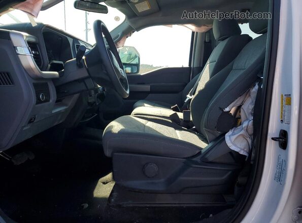 1FT7W2BN0TEC84545 2026 FORD F250 White წინა სალონის ხედი