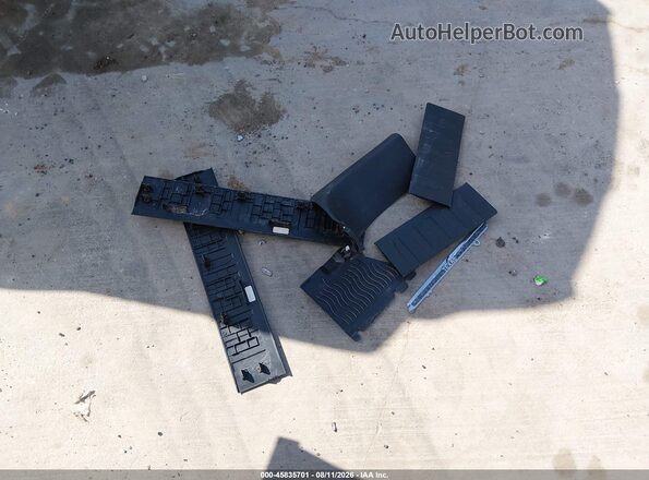 1FT7W2BN1SEC98968 2025 FORD F-250 White Widok zestawu wskaźników