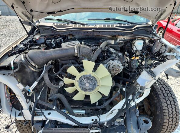 1FT7W2BN5NEC58784 2022 FORD F250 White Widok wnętrza z tyłu
