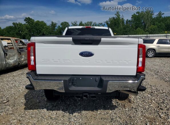 1FT7W2BN7TEE32643 2026 FORD F250 White Вид ззаду