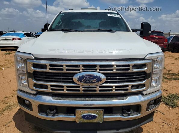 1FT7W2BNXREF08641 2024 FORD F250 White Вид спереду