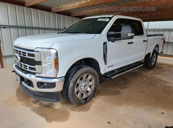 1FT7W2BNXREF08641 2024 FORD F250 White Панорамний вид салону 360°
