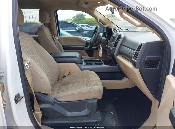 1FT7W2BT0KED63579 2019 FORD F-250 White Front interior view