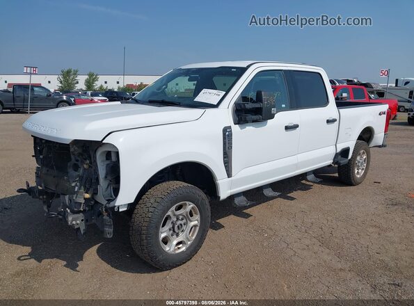1FT7W2BT1SEC54578 2025 FORD F-250 White წინა მარცხენა ხედი სამი მეოთხედიდან