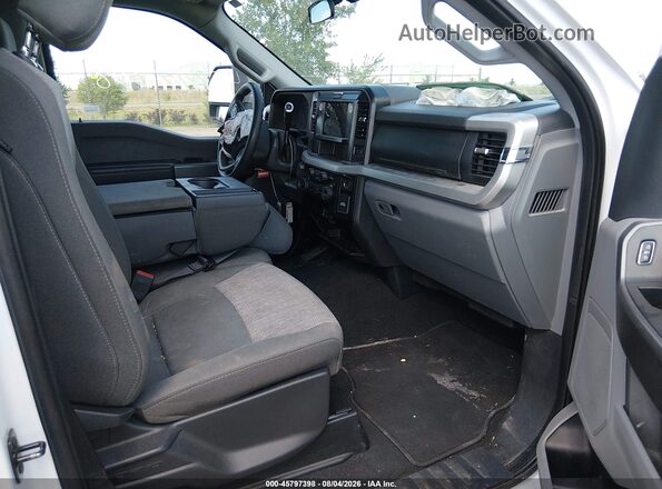 1FT7W2BT1SEC54578 2025 FORD F-250 White წინა სალონის ხედი