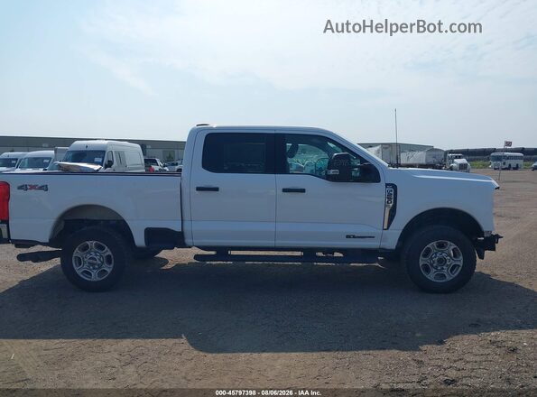 1FT7W2BT1SEC54578 2025 FORD F-250 White სალონის 360-გრადუსიანი ხედი
