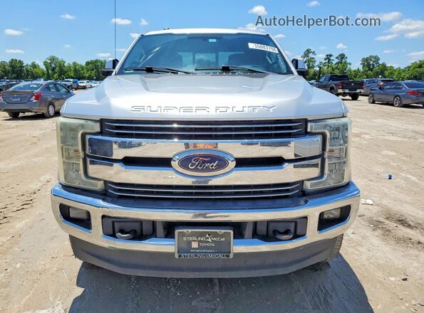 1FT7W2BT2HEB68799 2017 FORD F250 Silver Вид спереду