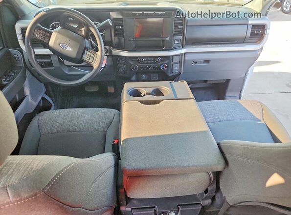 1FT7W2BT2RED24342 2024 FORD F250 White Вид панелі приладів