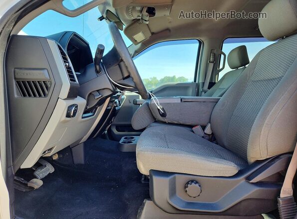 1FT7W2BT3KEC16897 2019 FORD F250 White Սալոնի դիմացի տեսք