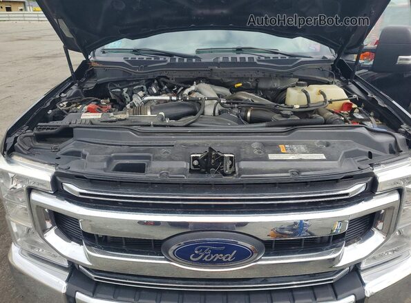 1FT7W2BT3NEE58416 2022 FORD F250 Черный Вид задней части салона
