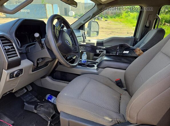 1FT7W2BT3NEE98687 2022 FORD F250 Серый Вид салона спереди