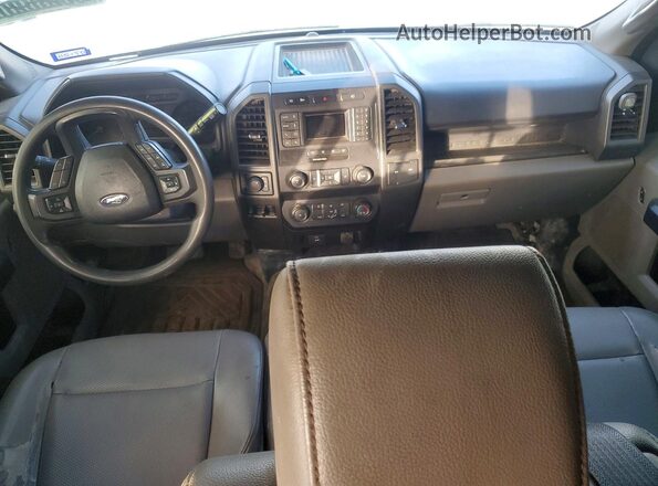 1FT7W2BT3NEF03211 2022 FORD F250 White Առջևի վահանակի տեսք