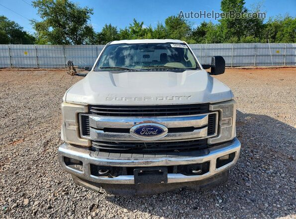 1FT7W2BT4HEF35489 2017 FORD F250 White Դիմացի տեսք