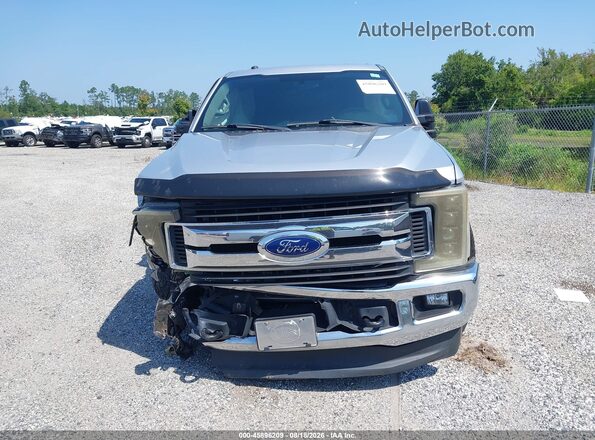 1FT7W2BT4JED04727 2018 FORD F-250 Silver Вид панелі приладів