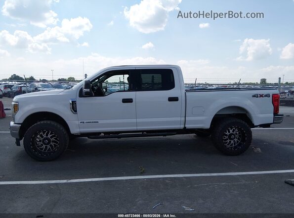 1FT7W2BT5JEB38301 2018 FORD F-250 White Սալոնի 360 աստիճան տեսք