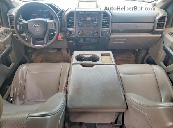 1FT7W2BT6HEE27102 2017 FORD F250 Белый Вид панели приборов