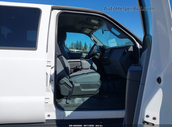 1FT7W2BT7GEC88094 2016 FORD F-250 White Widok wnętrza z przodu