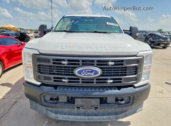 1FT7W2BT7SED13939 2025 FORD F250 White Դիմացի տեսք