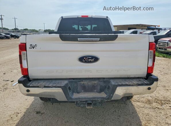 1FT7W2BT8KEC02218 2019 FORD F250 White Widok z tyłu