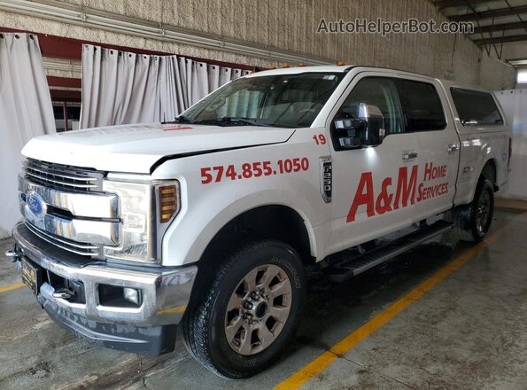 1FT7W2BT8KEC29256 2019 FORD F250 White Widok wnętrza 360 stopni