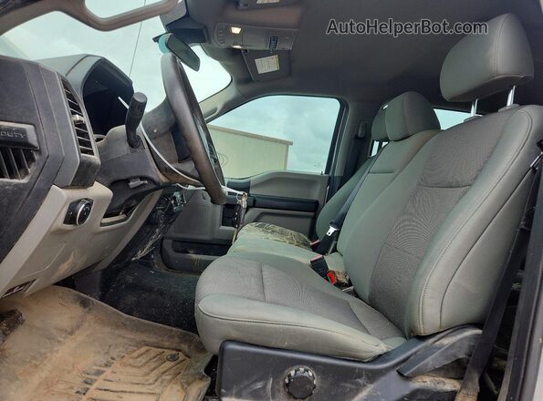 1FT7W2BT9LEE31914 2020 FORD F250 Silver Front interior view