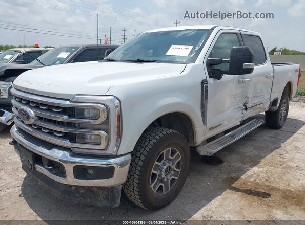 1FT7W2BT9TEC34984 2026 FORD F-250 White წინა მარცხენა ხედი სამი მეოთხედიდან