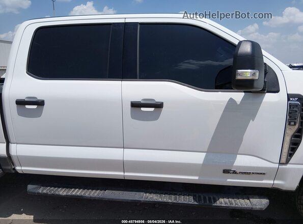 1FT7W2BTXTEC80937 2026 FORD F-250 White 360 interior view