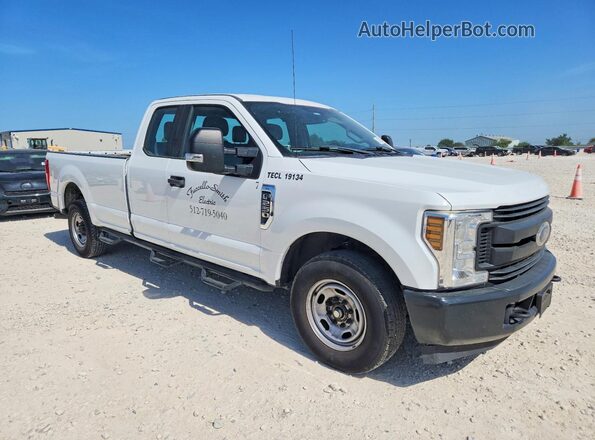 1FT7X2A67KED15117 2019 FORD F250 White Front right