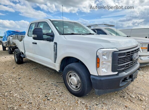 1FT7X2AA2SEC59737 2025 FORD F250 White Front right