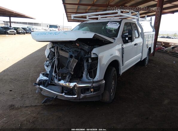 1FT7X2AAXREF09185 2024 FORD F-250 White Передня ліва чверть