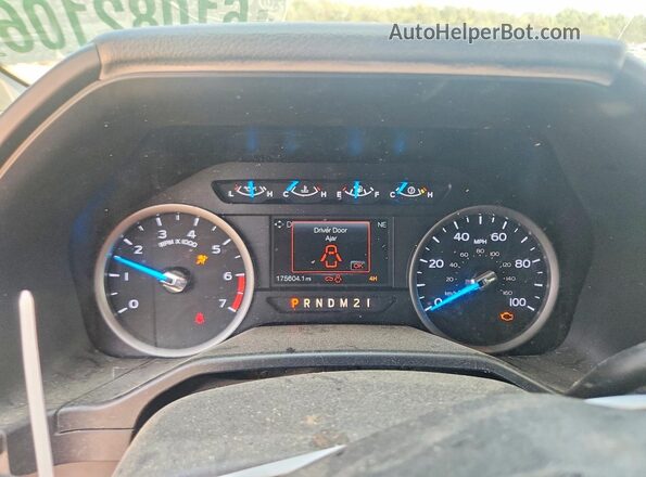 1FT7X2B62HEB66932 2017 FORD F250 Silver Вид щитка приладів