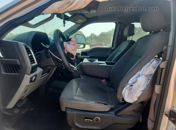 1FT7X2B62HEB66932 2017 FORD F250 Silver Вид салону спереду