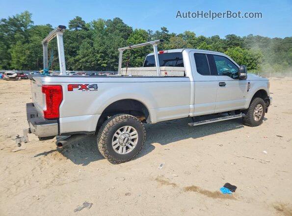 1FT7X2B62HEB66932 2017 FORD F250 Silver Задня права чверть