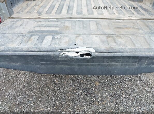1FT7X2B63NEF13812 2022 FORD F-250 Серебряный Вид спереди