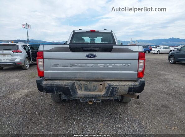 1FT7X2B63NEF13812 2022 FORD F-250 Серебряный 