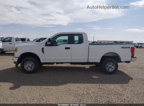 1FT7X2B64JEC69954 2018 FORD F-250 White 360 interior view