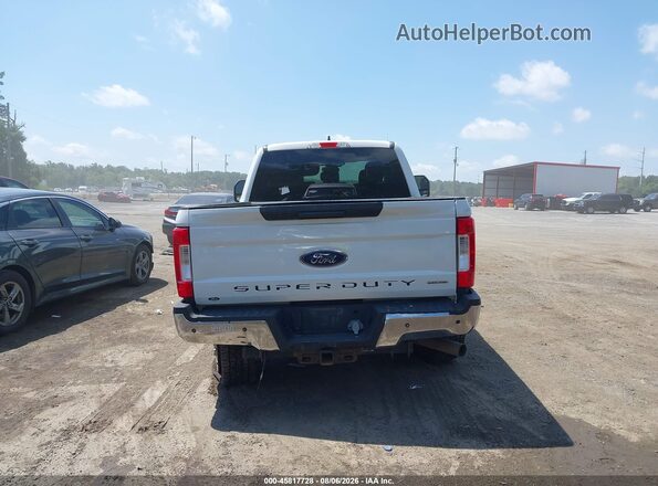 1FT7X2B65HEB16171 2017 FORD F-250 White 