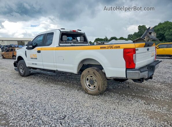 1FT7X2B65NEC82878 2022 FORD F250 White Trasero izquierdo