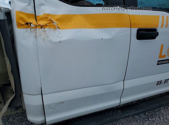 1FT7X2B65NEC82878 2022 FORD F250 White Vista de los asientos traseros