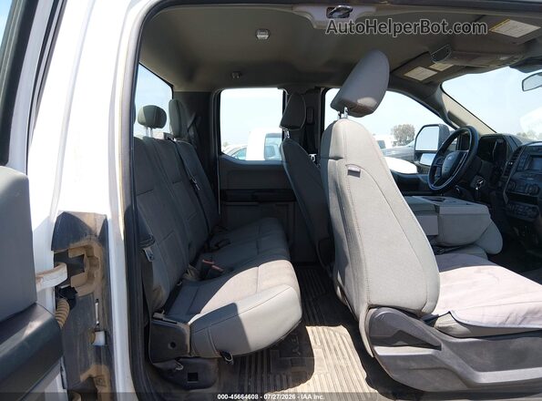 1FT7X2B66MED24232 2021 FORD F-250 White Widok naklejki z numerem VIN