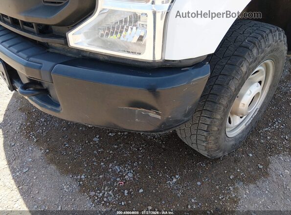 1FT7X2B66MED24232 2021 FORD F-250 White Widok z przodu