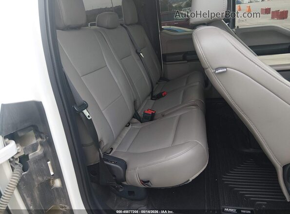 1FT7X2B66NEF05915 2022 FORD F-250 Yellow Widok naklejki z numerem VIN