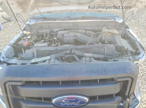 1FT7X2B67GEB05834 2016 FORD F250 White უკანა სალონის ხედი
